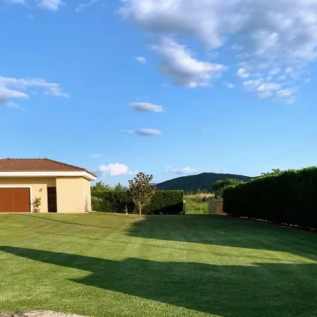 Galini Estate アパート *