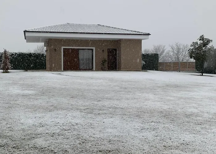 アパート Galini Estate *